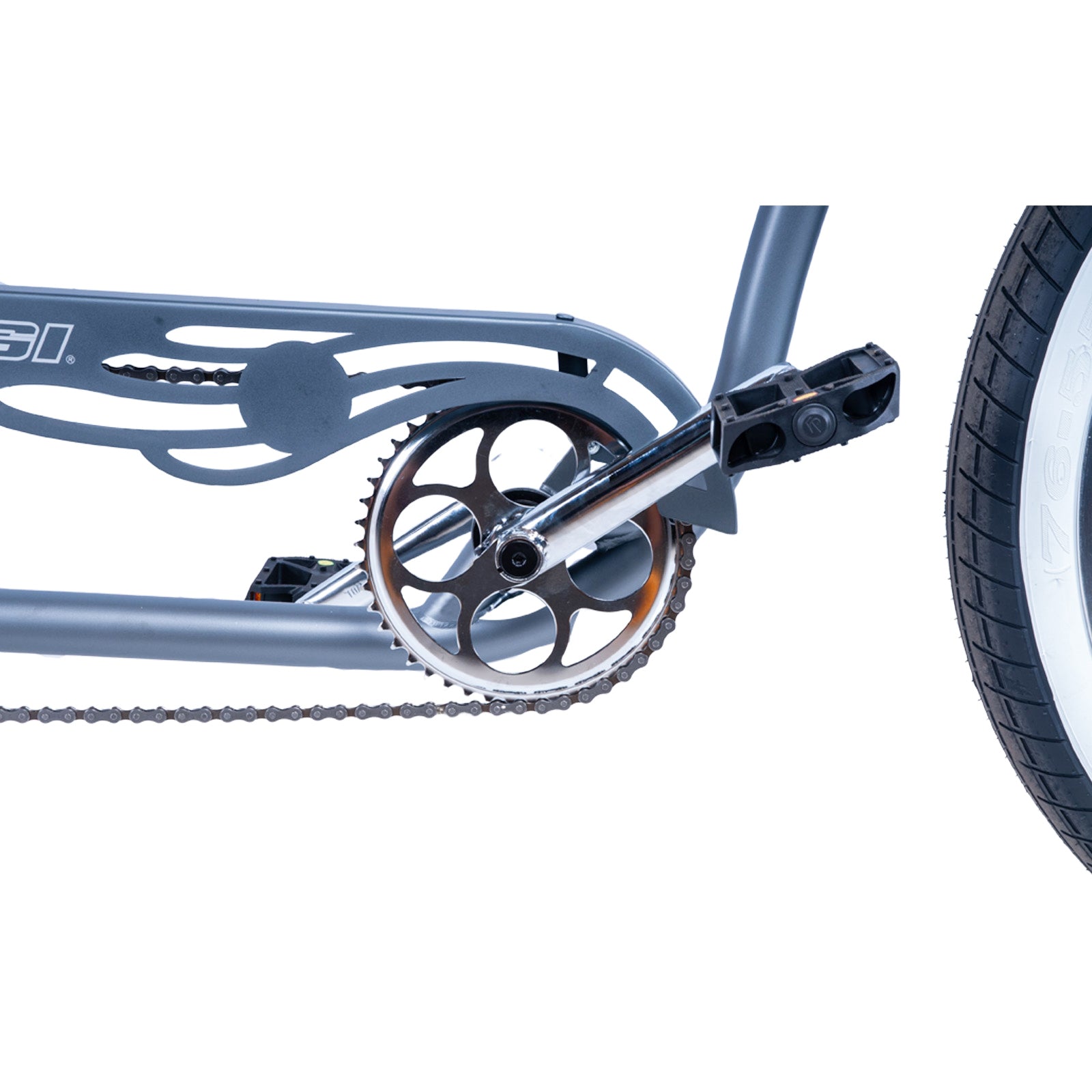 Close up of Micargi Vancouver 26" Chopper Cruiser Bike chrome sturdy crankset